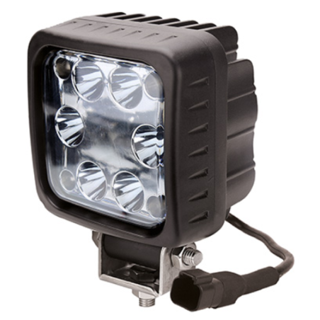 PHARE DE TRAVAIL CARRE 6 LED 3000 LUMENS ECLAIRAGE LONGUE PORTEE AVEC FAISCEAU 30CM ET PRISE DEUTSCH