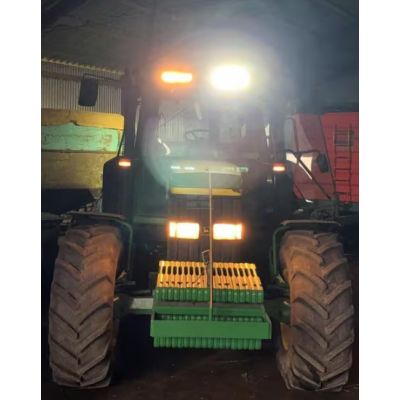 Phare de Travail LED 3500 Lm Adaptable John Deere RE306510 RE577572